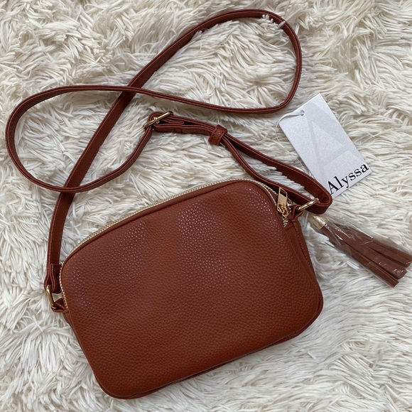 ๐HP๐ Alyssa Vegan Leather Crossbody Purse ๐ Cognac - Picture 5 of 12